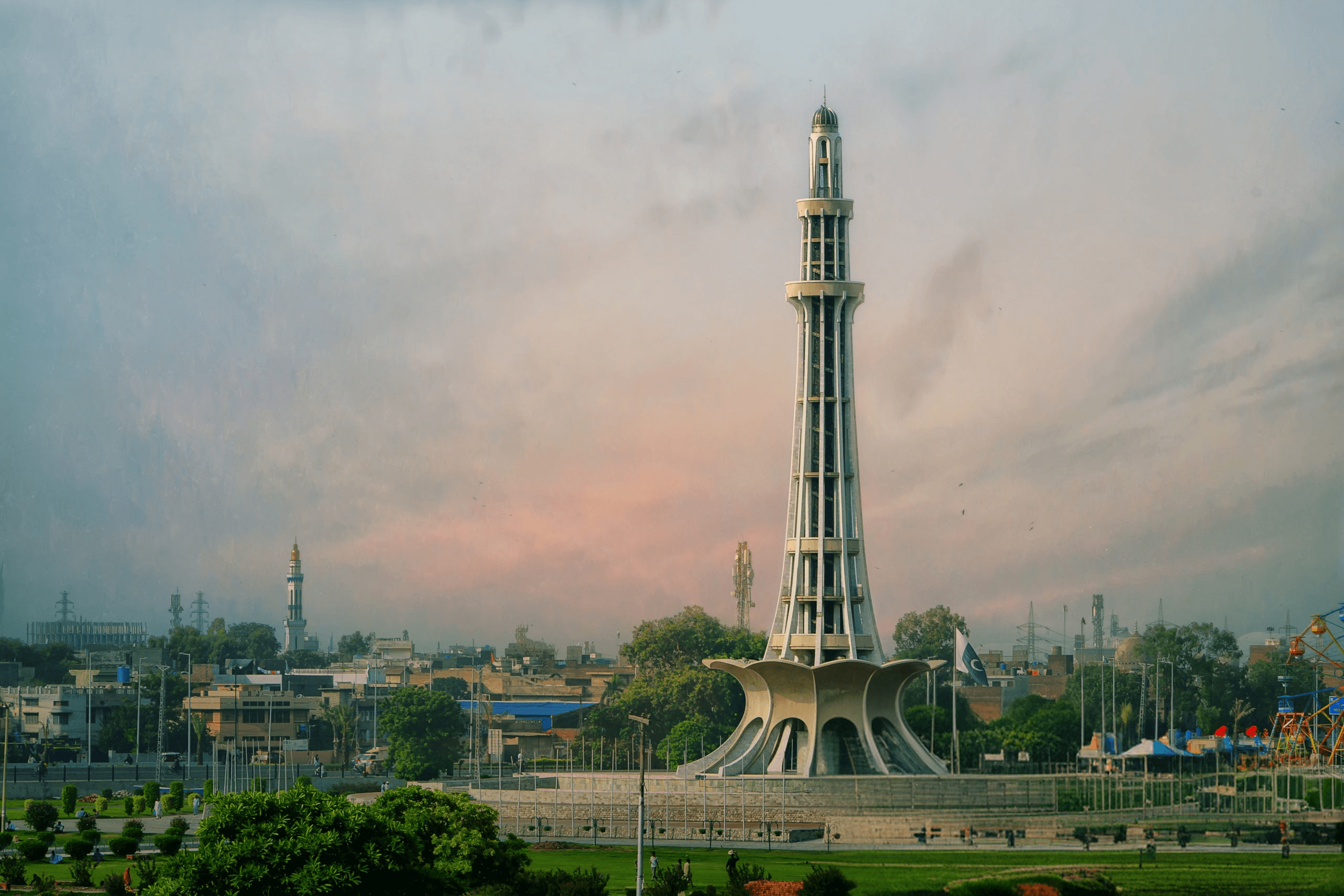 Minar-e-Pakistan, Lahore
